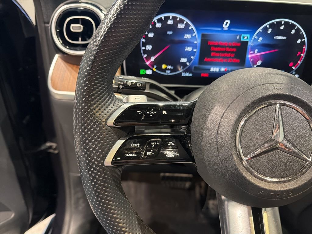 Used 2023 Mercedes-Benz GLC 300 4MATIC w/ AMG Line image 30