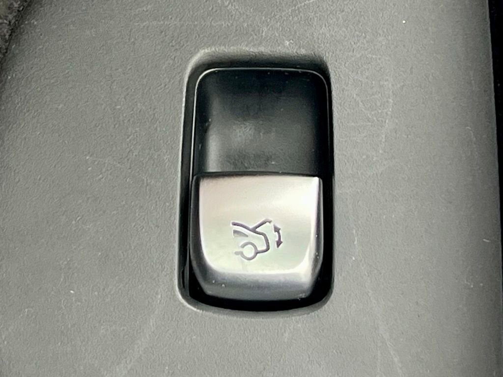 Certified 2023 Mercedes-Benz AMG GT 43 image 30