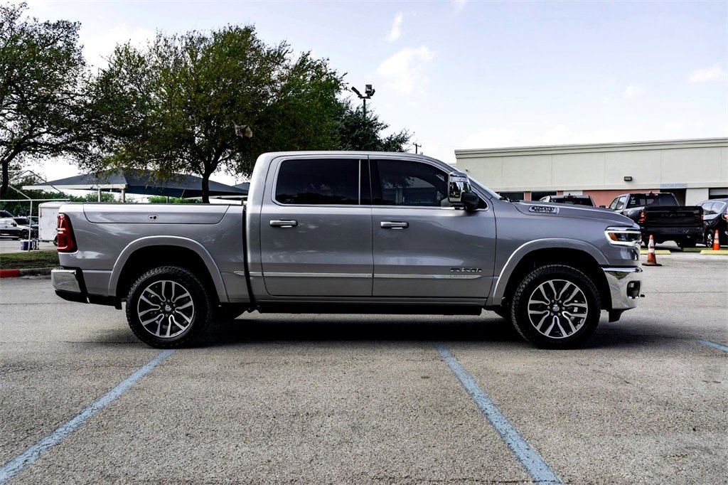 Used 2025 RAM 1500 Limited w/ Trailer Tow Group image 4