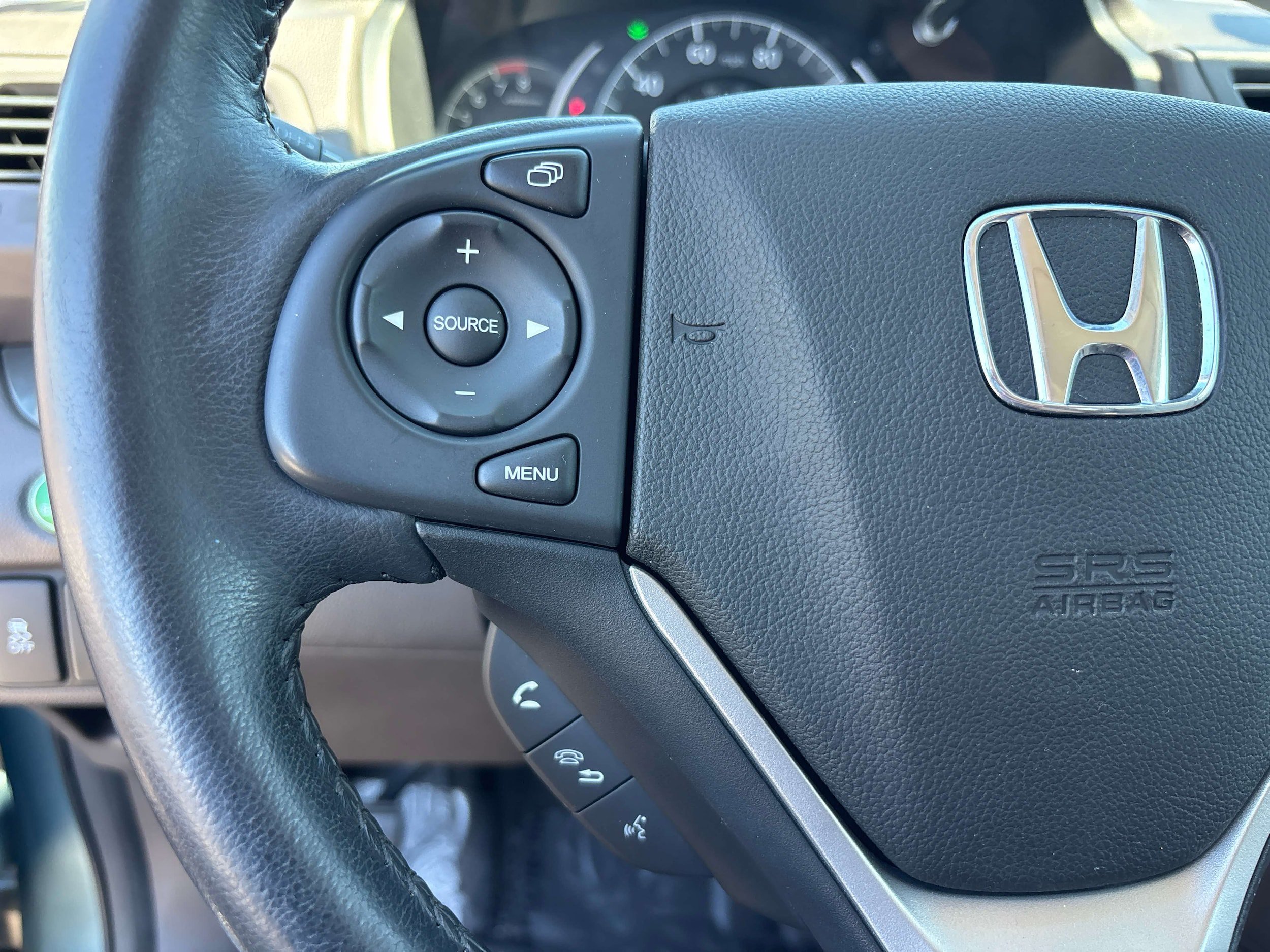 Used 2014 Honda CR-V EX-L image 17