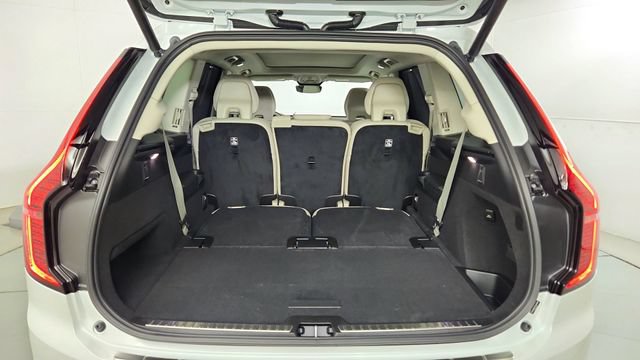 New 2026 Volvo XC90 T8 Ultra w/ Protection Package Premier AWD/4WD image 45