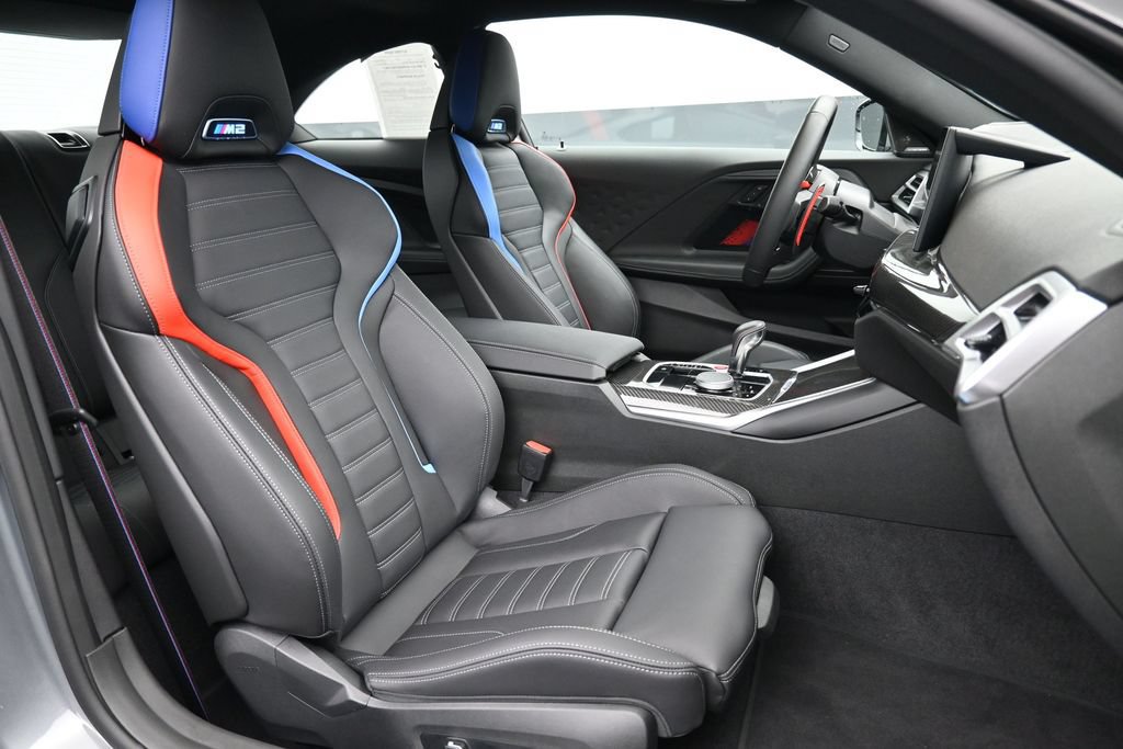 Used 2025 BMW M2 w/ Lighting Package RWD image 25