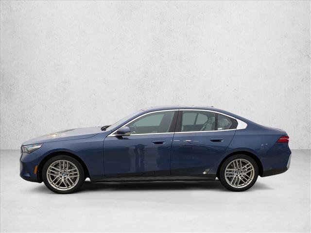 Used 2024 BMW 530i xDrive w/ Convenience Package image 8