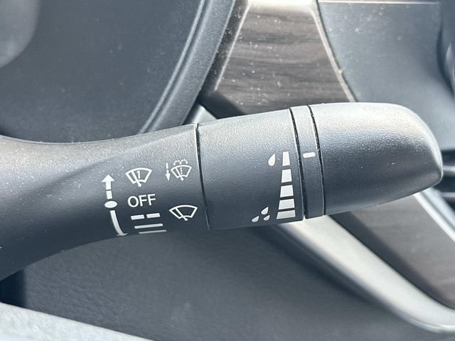 Used 2024 Nissan Altima 2.5 SV FWD image 20
