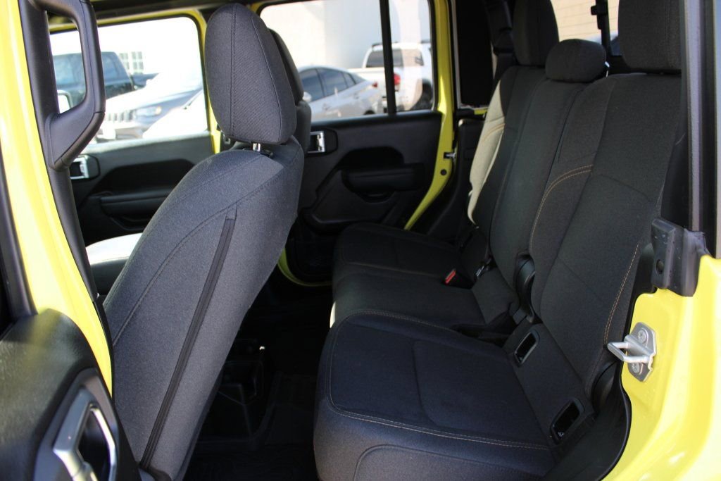 Used 2024 Jeep Gladiator Sport image 24