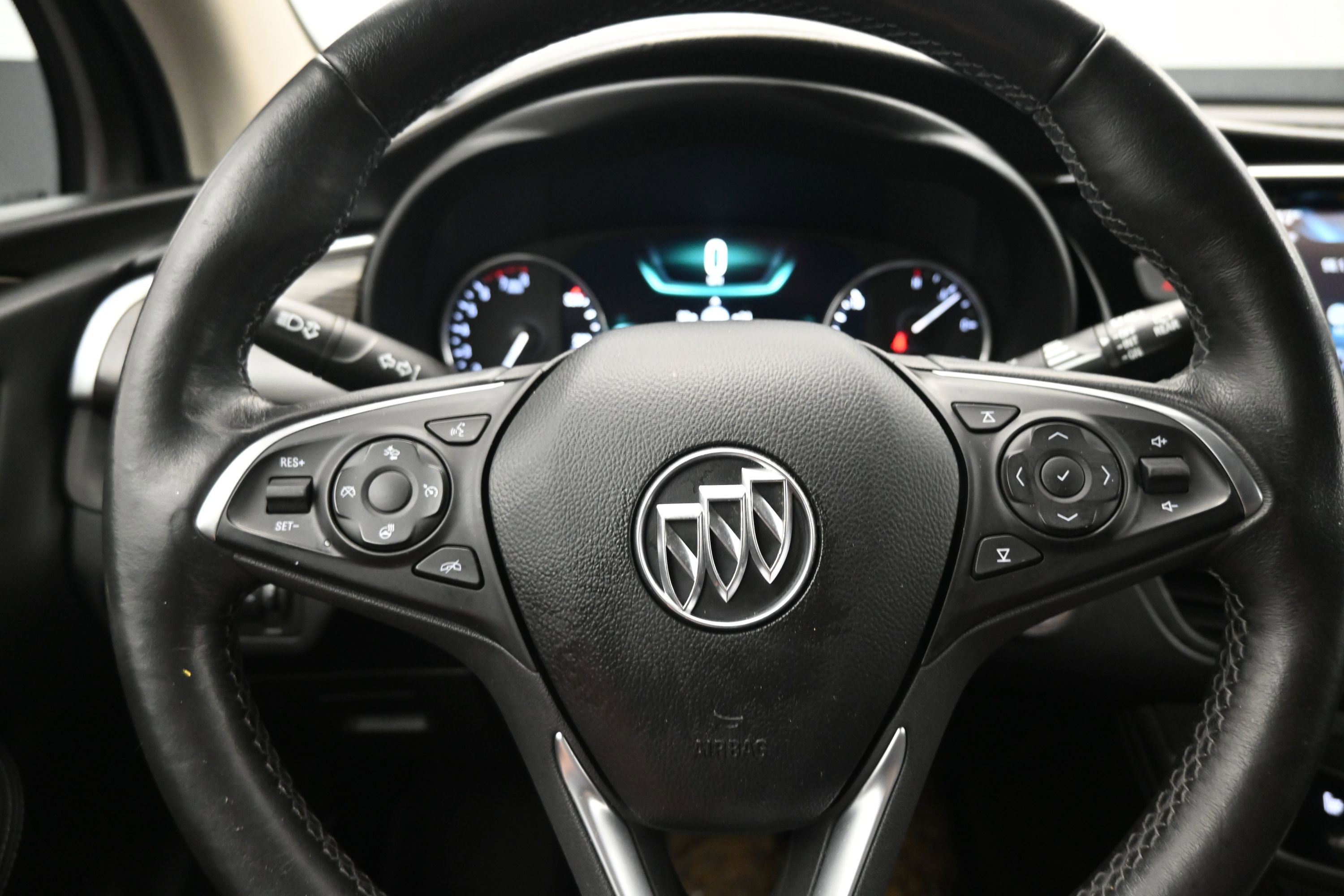 Used 2019 Buick Envision Premium AWD/4WD image 14