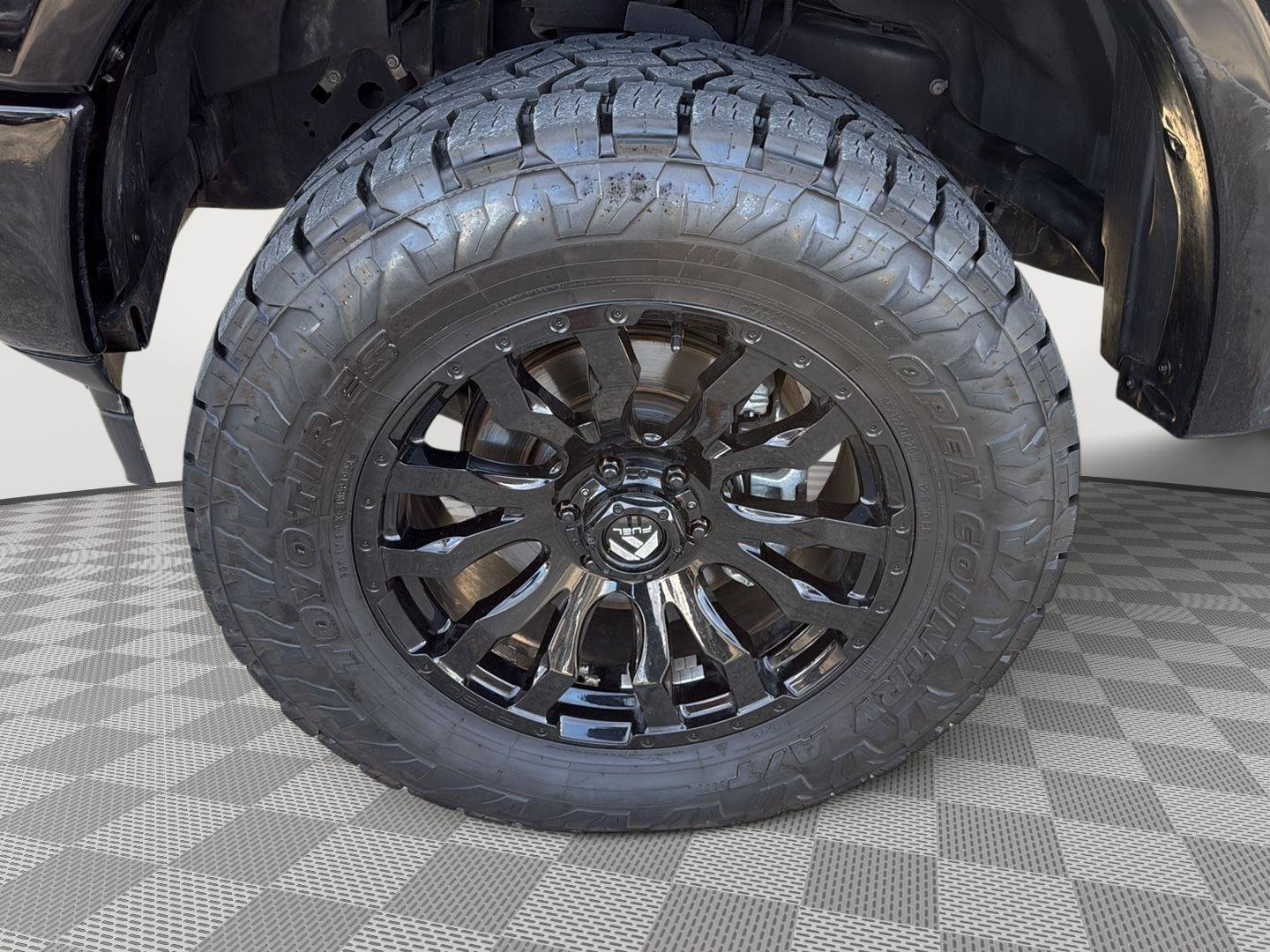 Used 2020 Ford F150 Platinum w/ Technology Package image 9