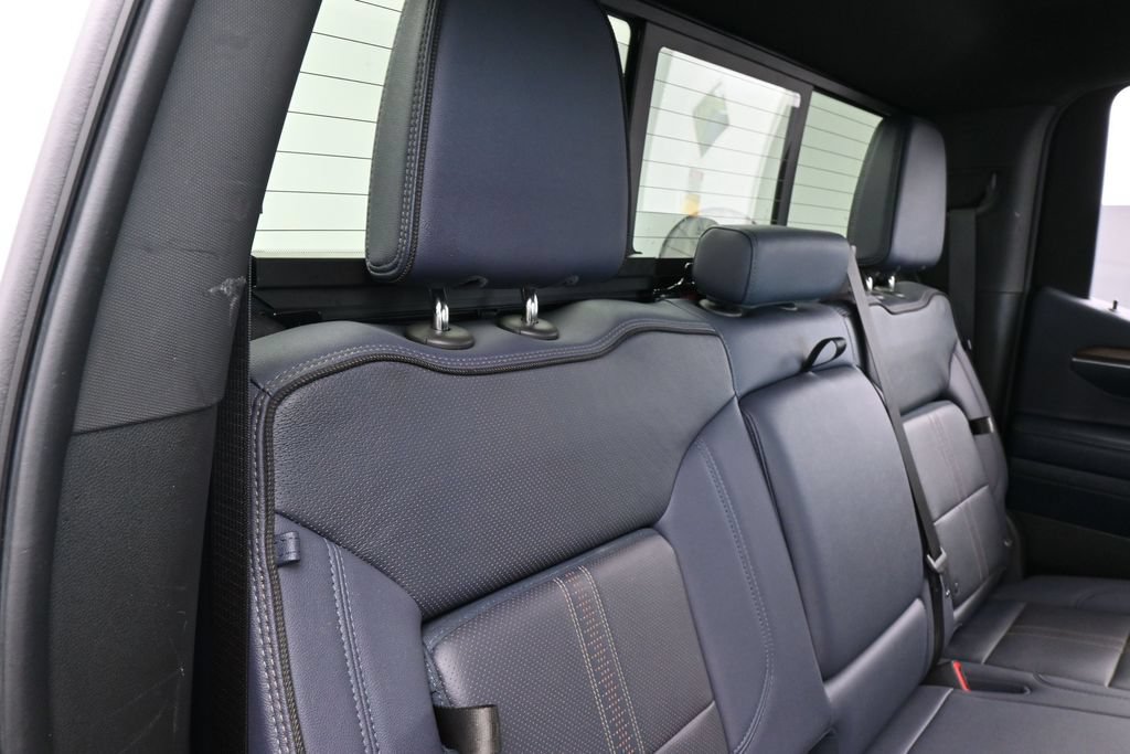 Used 2023 Chevrolet Silverado 1500 High Country w/ Technology Package RWD image 47