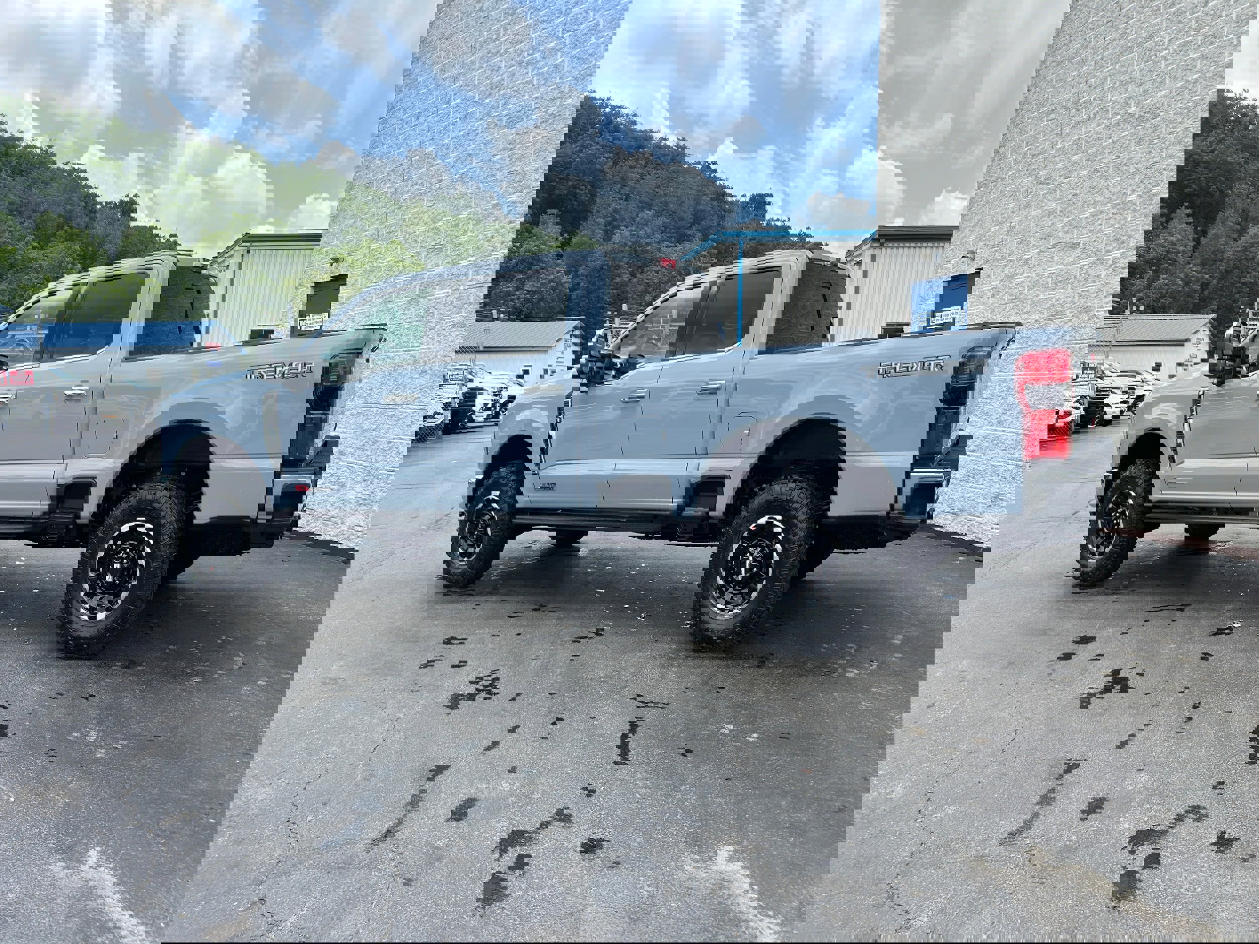 New 2025 Ford F250 King Ranch w/ Tremor Off-Road Package image 7