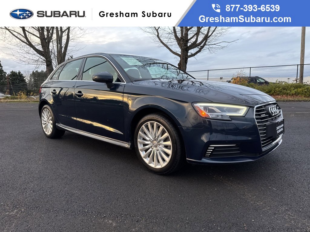 Used 2017 Audi A3 e-tron Prestige image 1