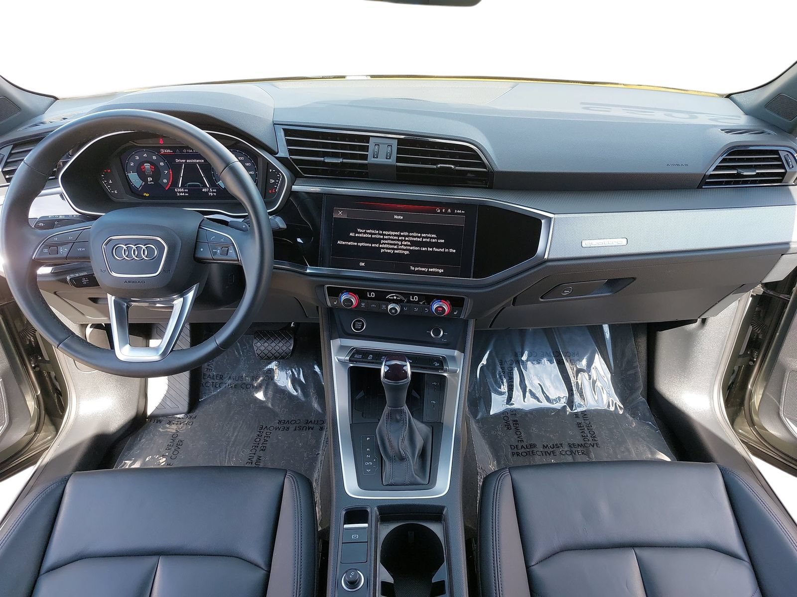 Certified 2025 Audi Q3 2.0T Premium w/ Convenience Package AWD/4WD image 9
