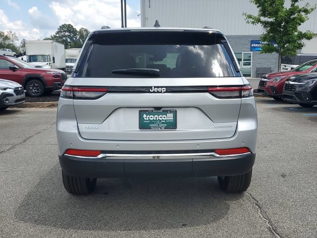 New 2026 Jeep Grand Cherokee Laredo X AWD/4WD image 5