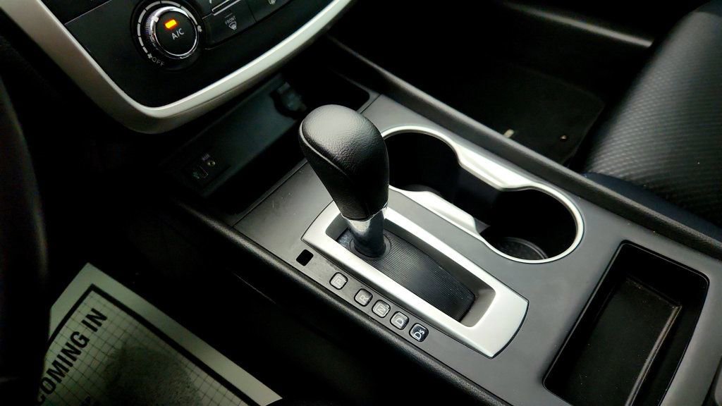 Used 2017 Nissan Altima 2.5 SR w/ Midnight Edition Package image 16