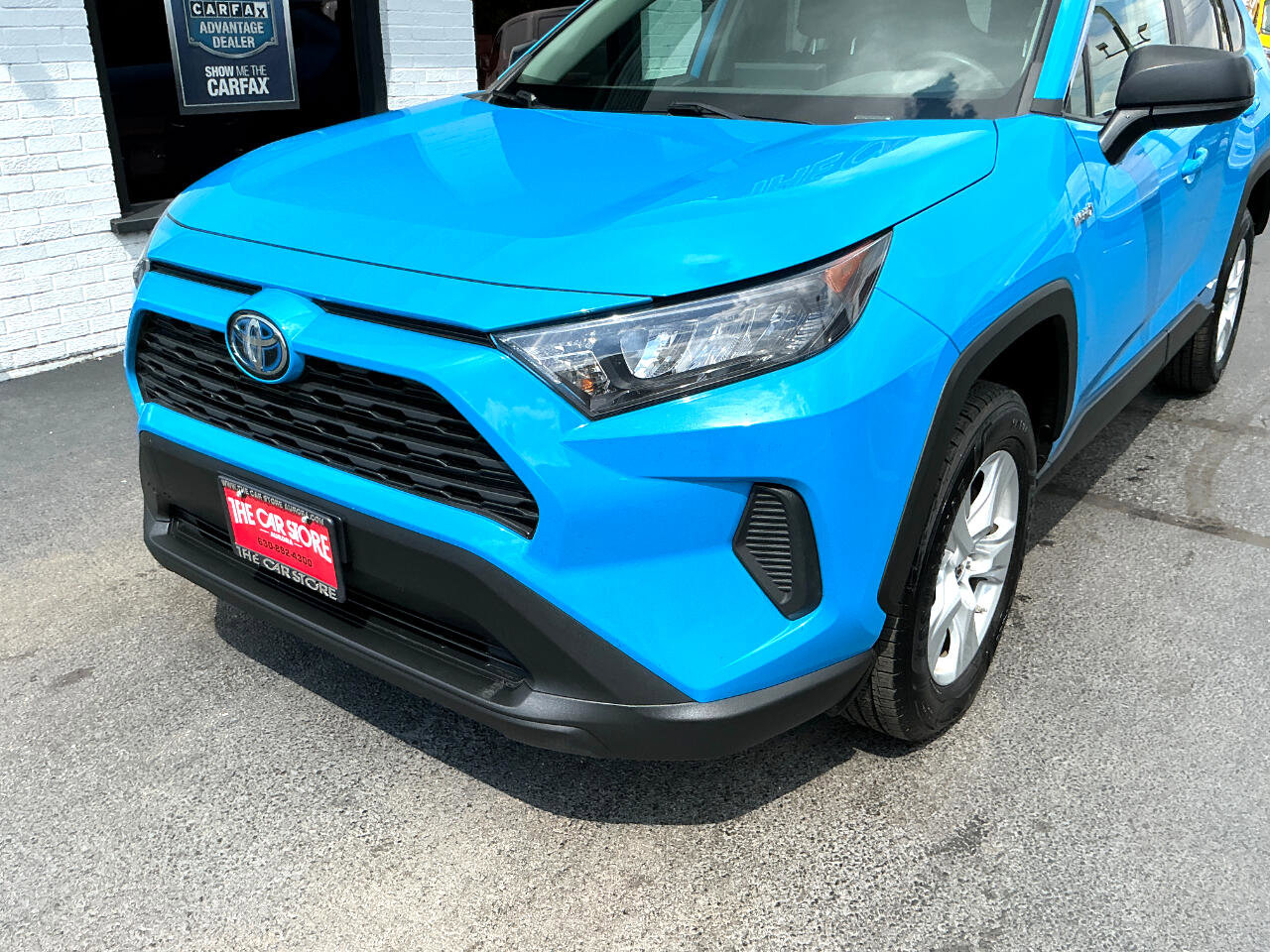 Used 2021 Toyota RAV4 LE image 25