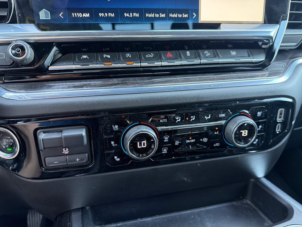 Used 2024 Chevrolet Silverado 1500 LTZ AWD/4WD image 19