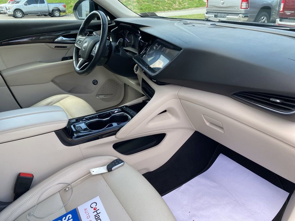Used 2021 Buick Envision Essence w/ Technology Package I AWD/4WD image 10