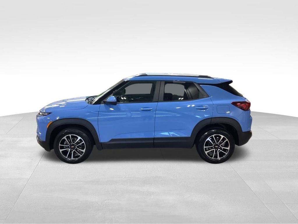 Used 2024 Chevrolet TrailBlazer LT w/ Driver Confidence Package image 6