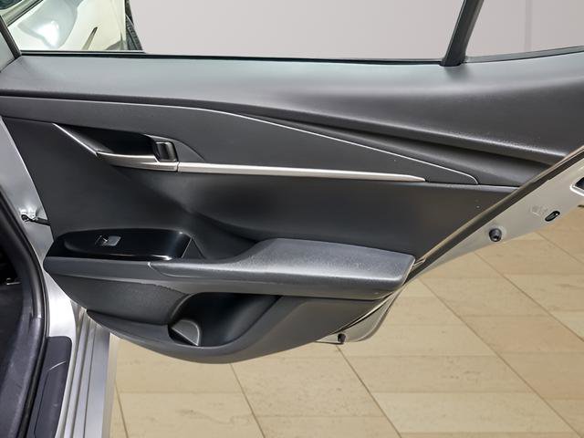 Used 2025 Toyota Camry LE FWD image 23