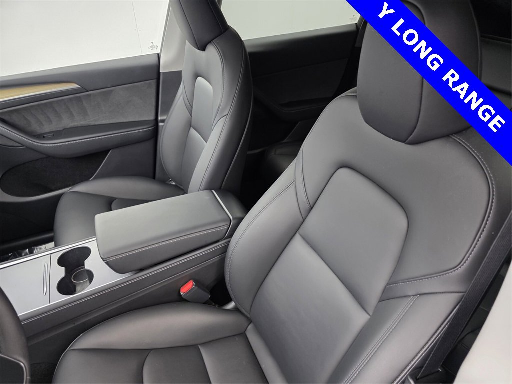 Used 2023 Tesla Model Y Long Range image 11