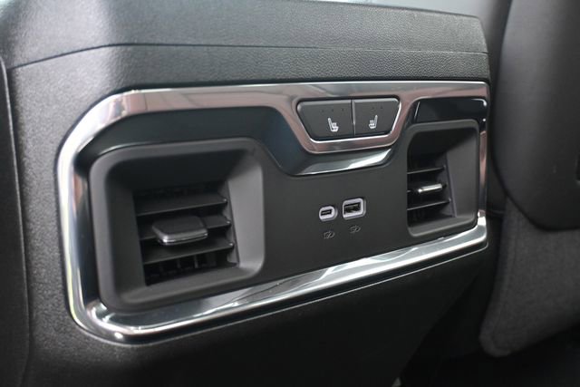 Used 2025 GMC Sierra 2500 Denali Ultimate image 27