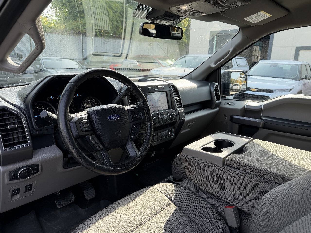 Used 2019 Ford F150 XLT w/ Equipment Group 302A Luxury AWD/4WD image 11