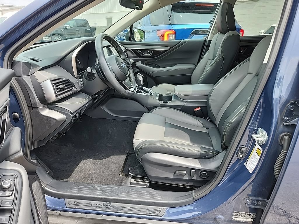 Used 2024 Subaru Outback Onyx Edition AWD/4WD image 30