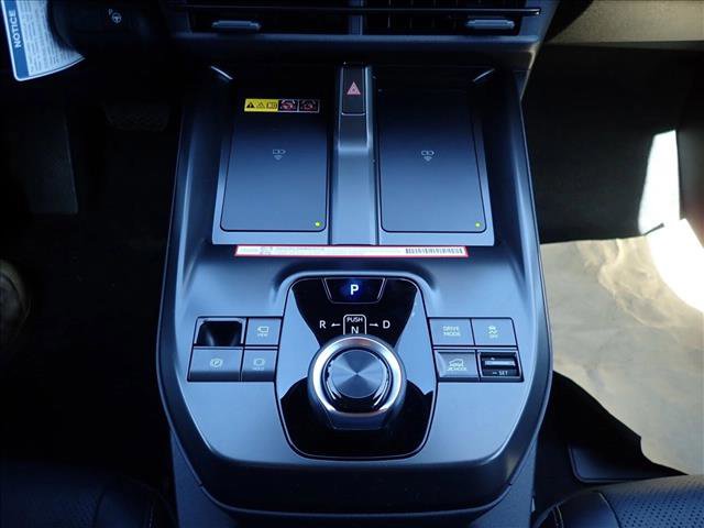 New 2026 Subaru Solterra w/ Limited Package AWD/4WD image 21