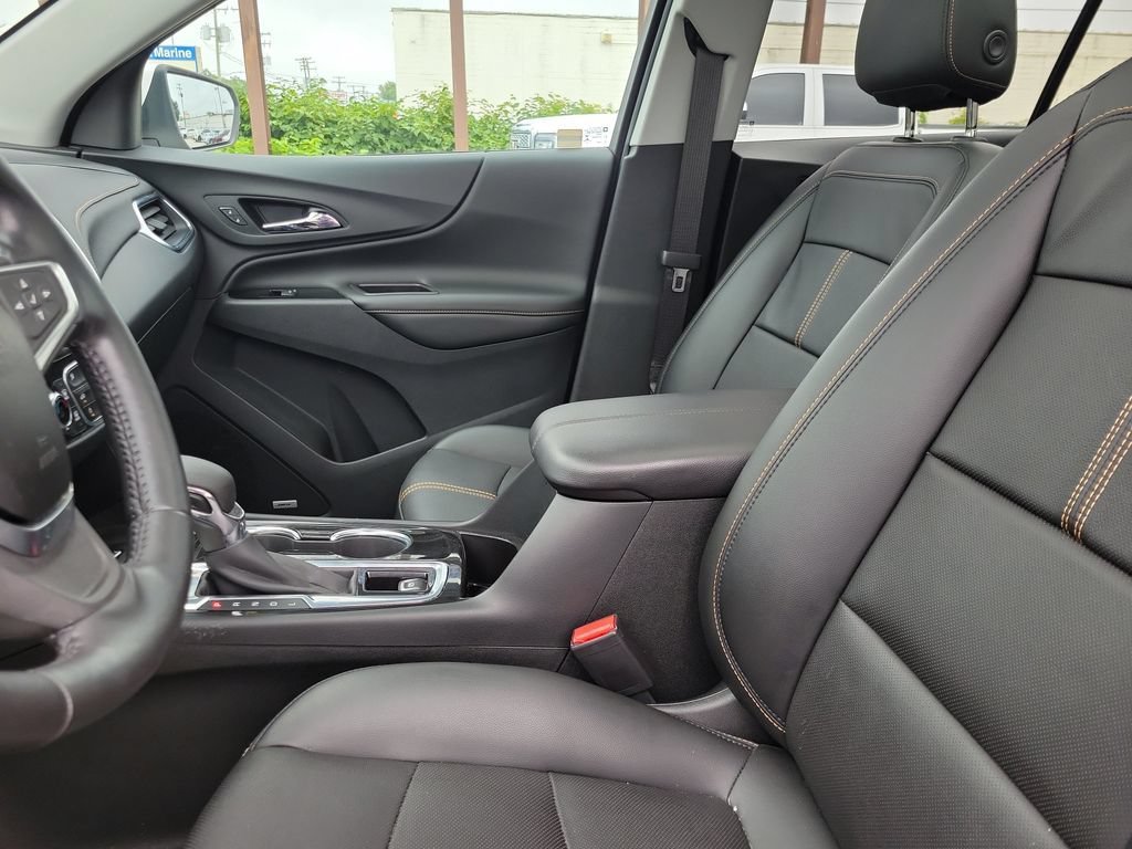 Used 2022 Chevrolet Equinox Premier AWD/4WD image 21