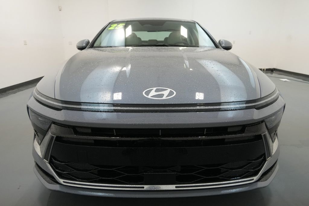 New 2025 Hyundai Sonata SEL image 11
