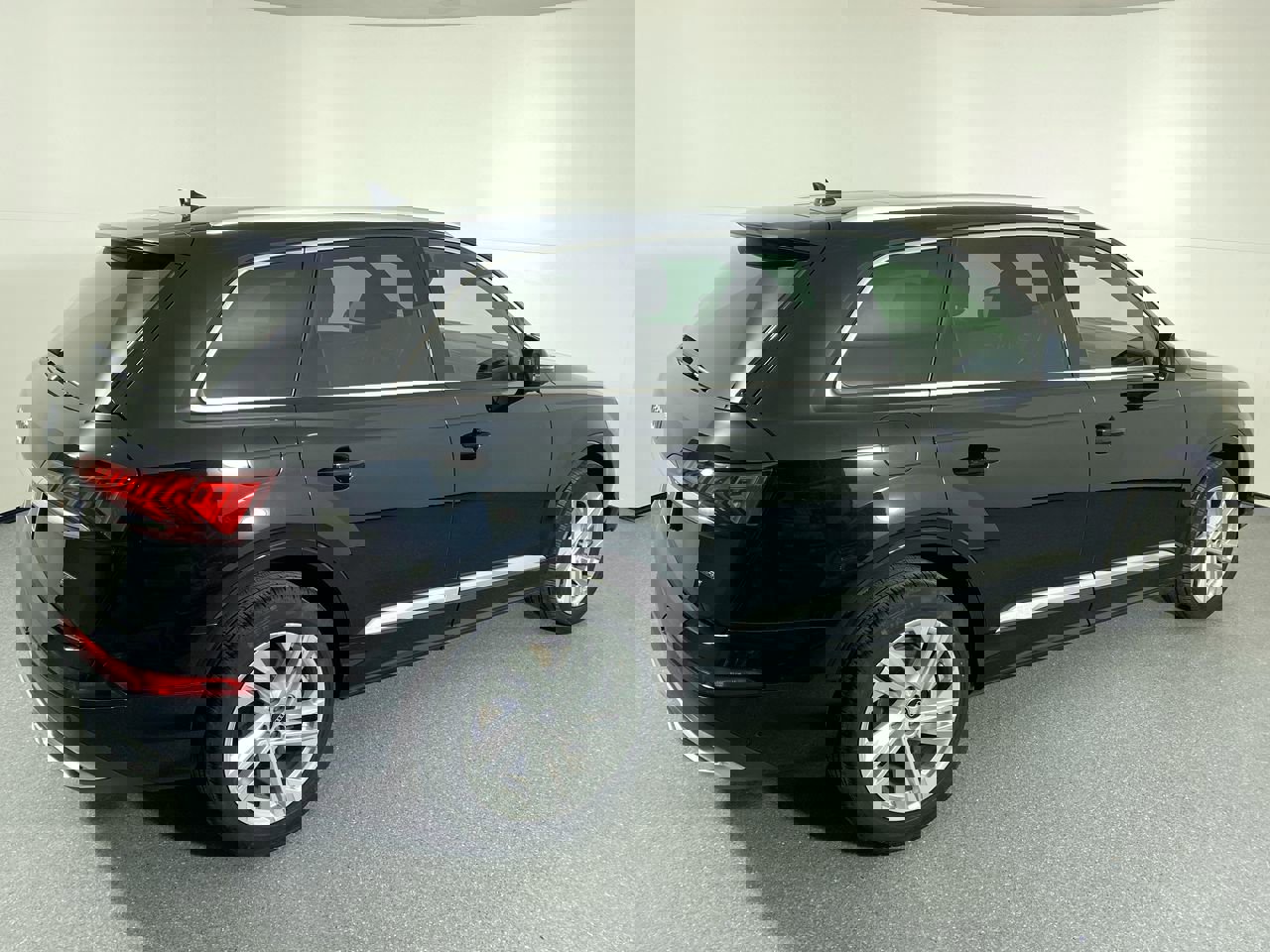 Used 2023 Audi Q7 2.0T Premium image 38