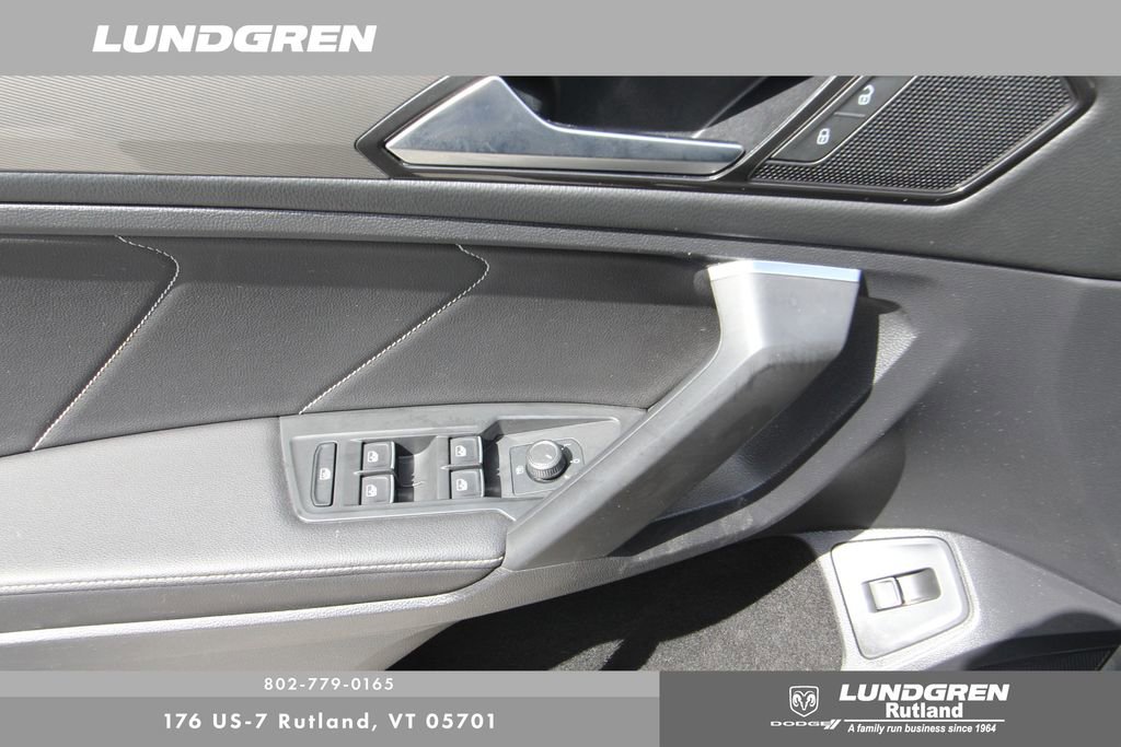 Used 2022 Volkswagen Tiguan SE image 14