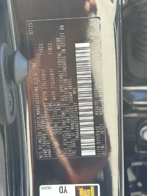 Used 2025 Toyota Corolla Cross L FWD image 33