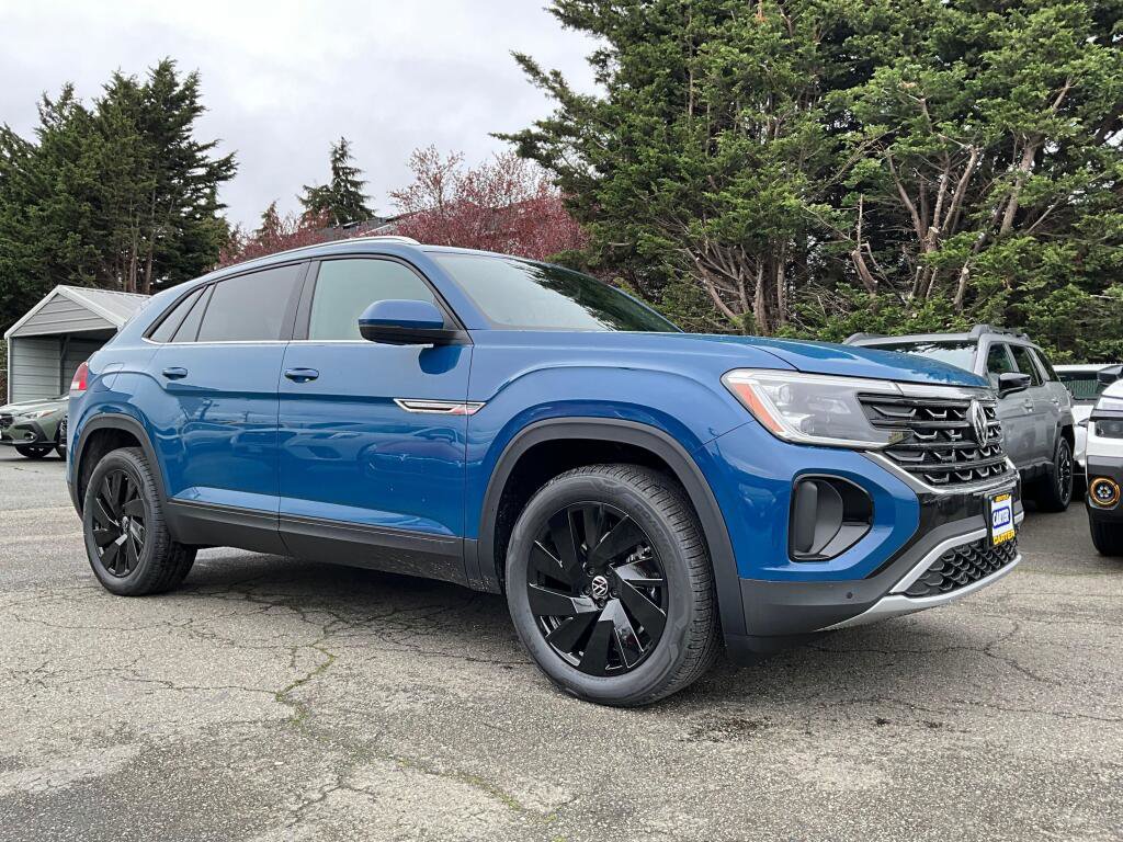 New 2026 Volkswagen Atlas Cross Sport SE AWD/4WD image 2