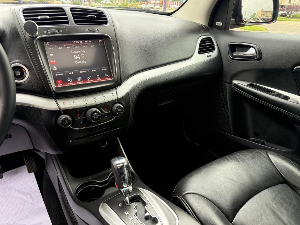 Used 2014 Dodge Journey Limited w/ Flexible Seating Group FWD image 18