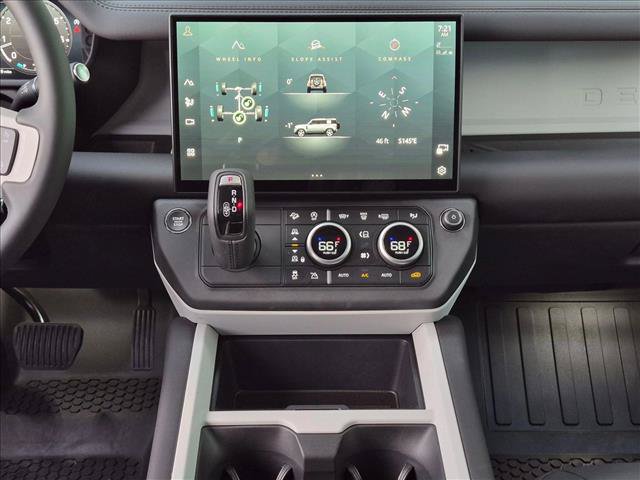New 2026 Land Rover Defender 110 S AWD/4WD image 11