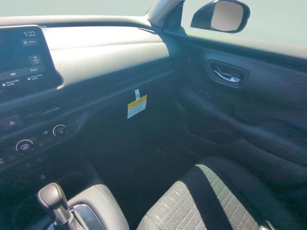 New 2026 Honda HR-V LX image 17