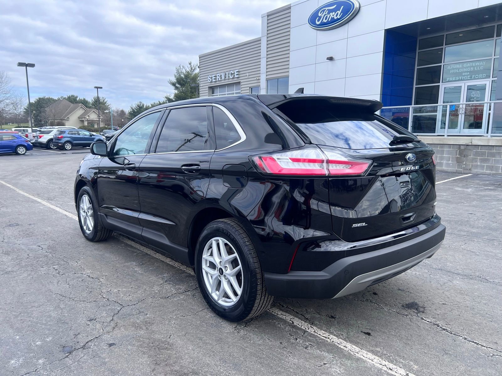 Used 2023 Ford Edge SEL w/ Convenience Package AWD/4WD image 5