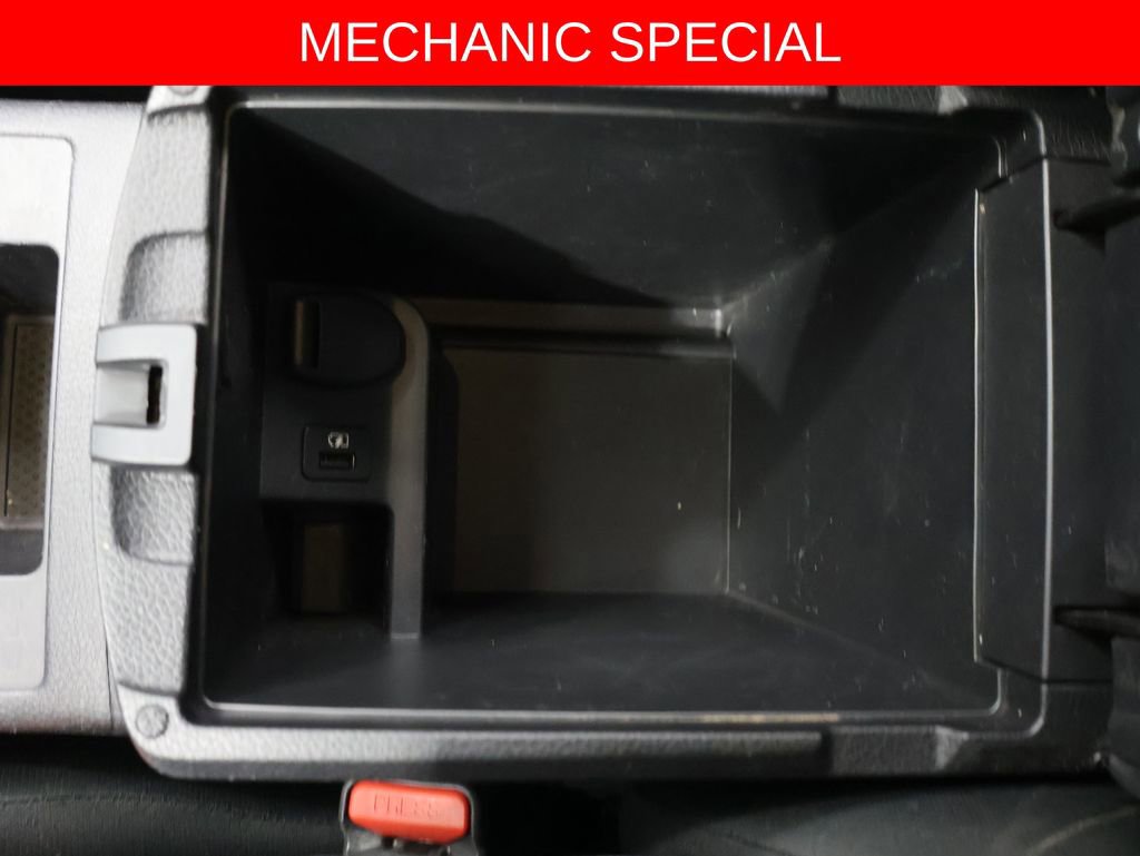 Used 2019 Nissan Rogue Sport S image 26