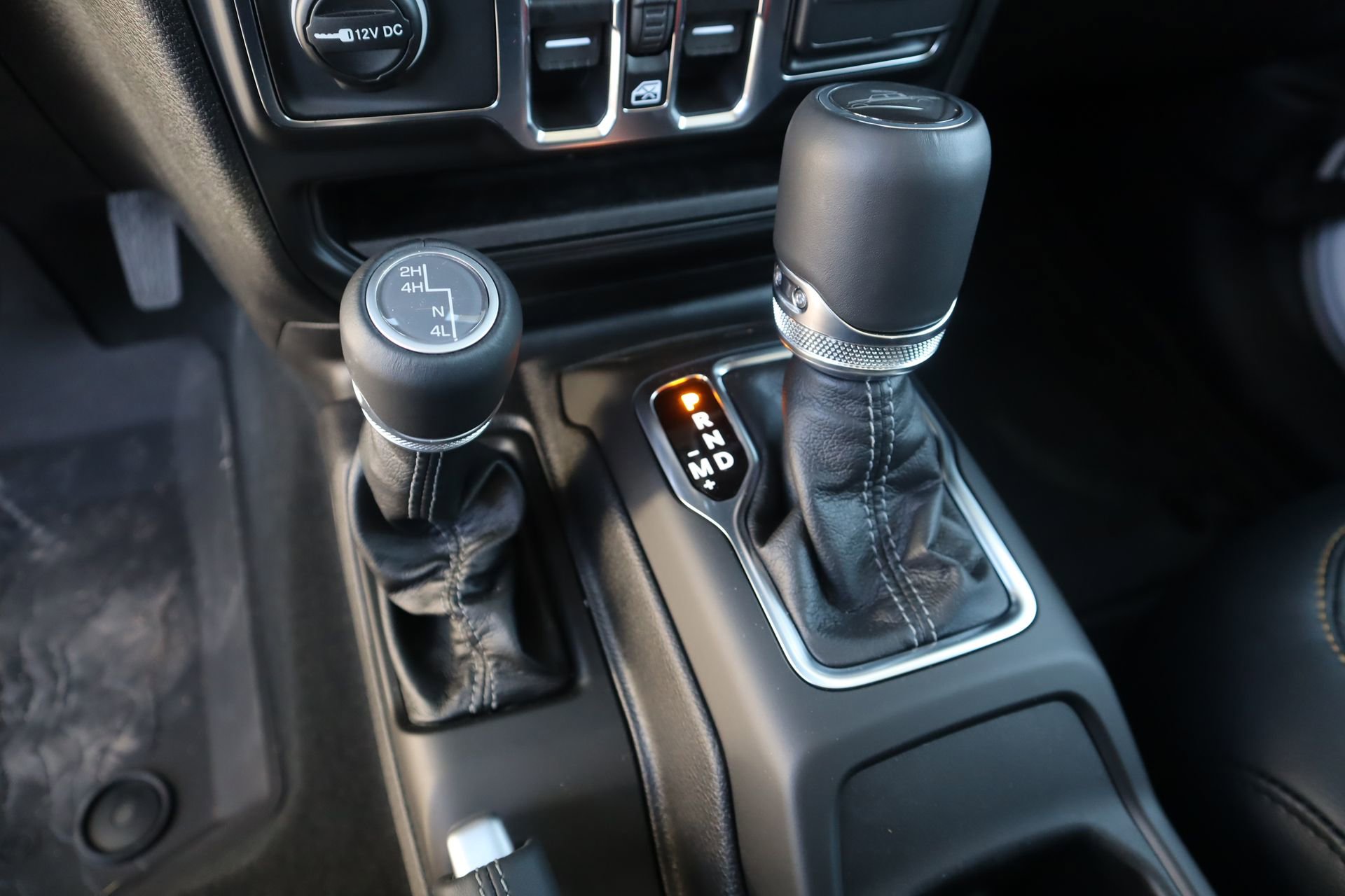 New 2026 Jeep Gladiator Mojave AWD/4WD image 8