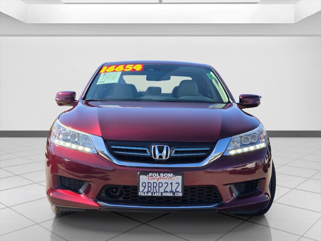 Used 2015 Honda Accord Touring image 2