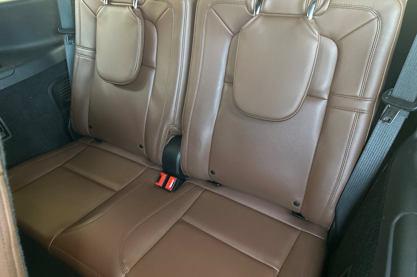 Used 2023 Lincoln Aviator Reserve w/ Equipment Group 201A RWD image 15