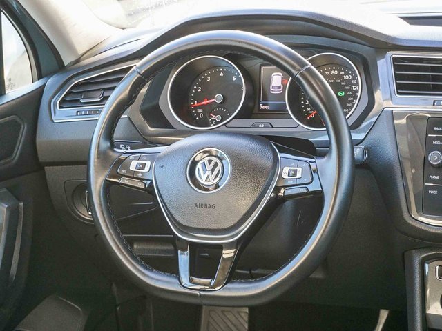 Used 2019 Volkswagen Tiguan SE w/ Panoramic Sunroof Package image 17