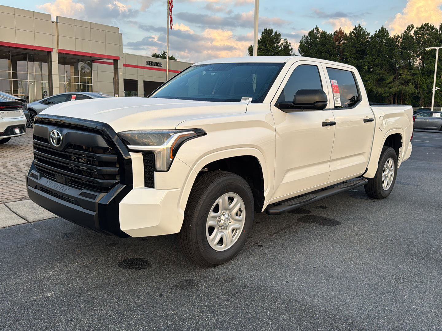 New 2026 Toyota Tundra SR image 2