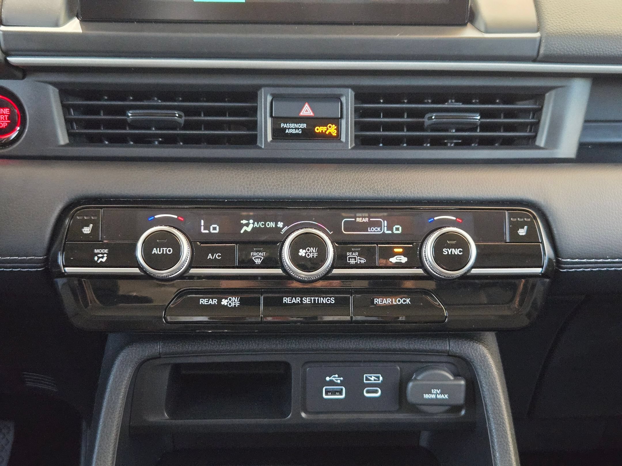 Used 2025 Honda Pilot EX-L image 18