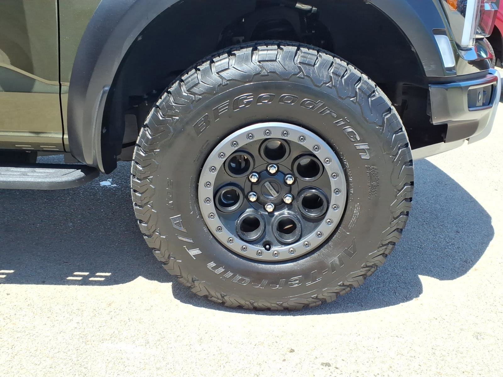 Used 2025 Ford F150 Raptor AWD/4WD image 6