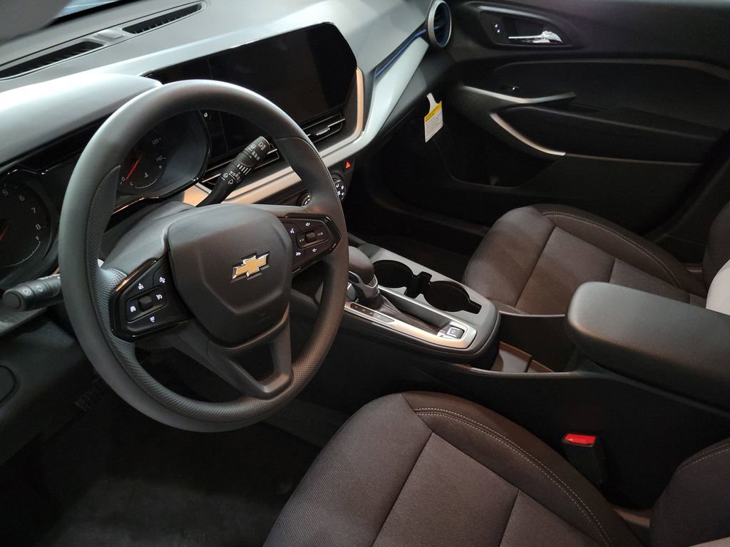 New 2026 Chevrolet Trax LS w/ LS Convenience Package image 16