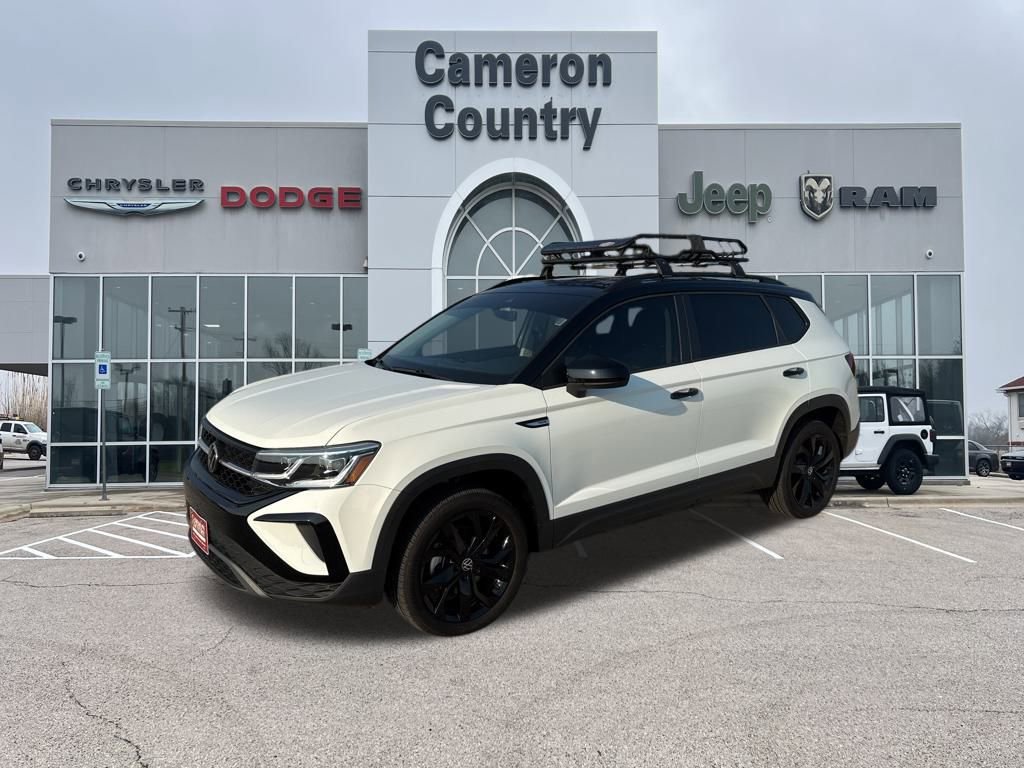 Used 2024 Volkswagen Taos SE image 6