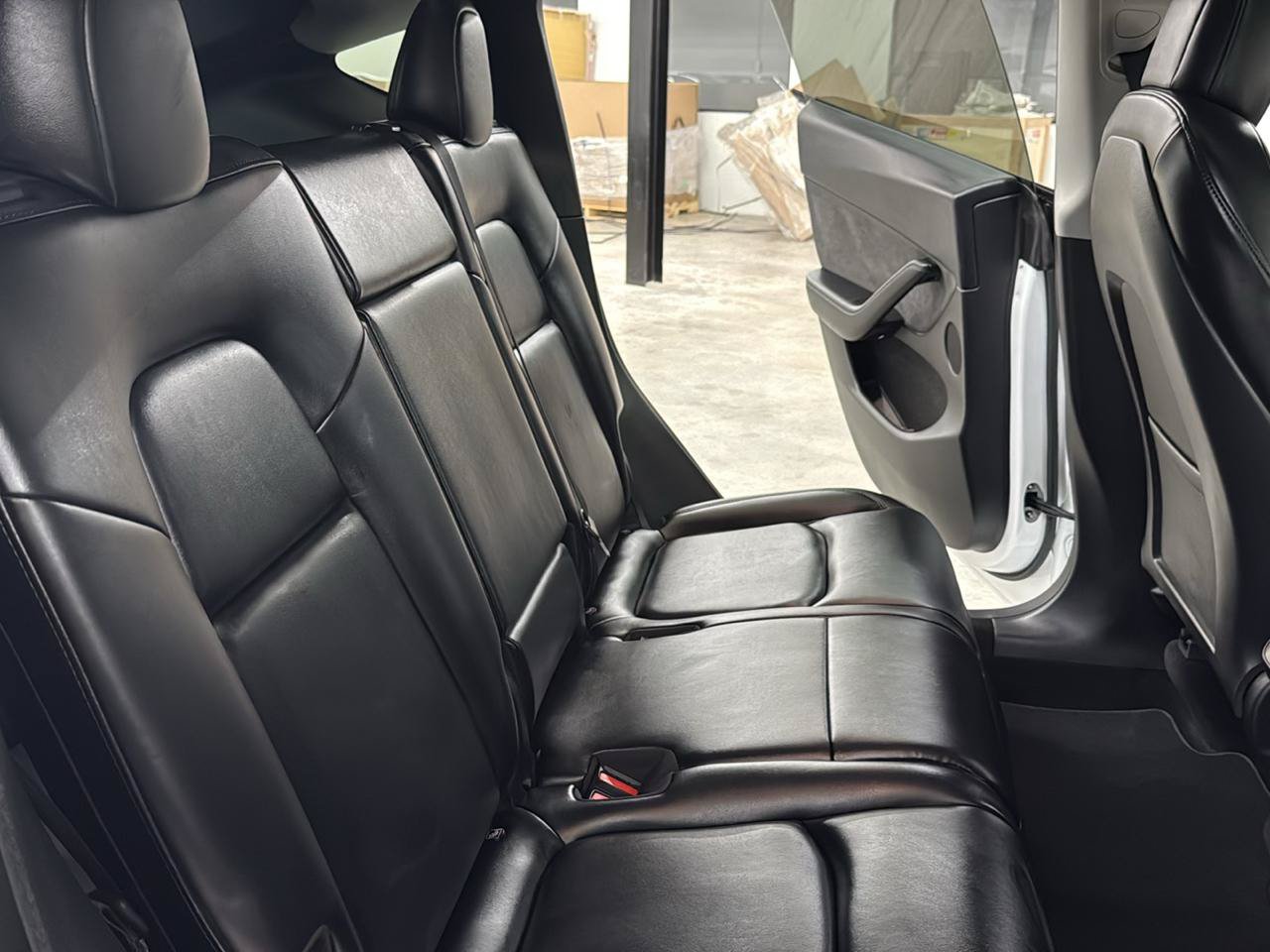 Used 2023 Tesla Model Y Long Range AWD/4WD image 15
