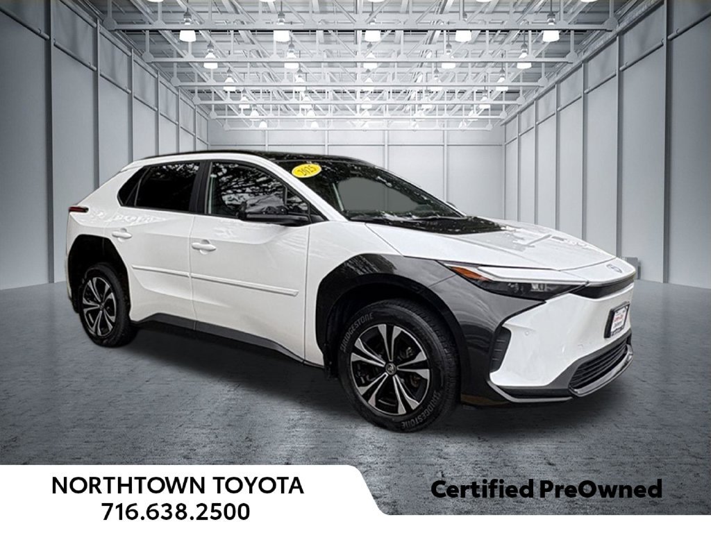 Used 2023 Toyota bZ4X AWD image 1
