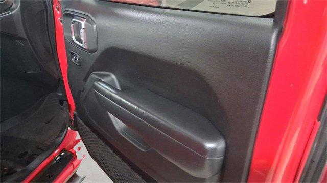 Used 2021 Jeep Gladiator Sport image 18